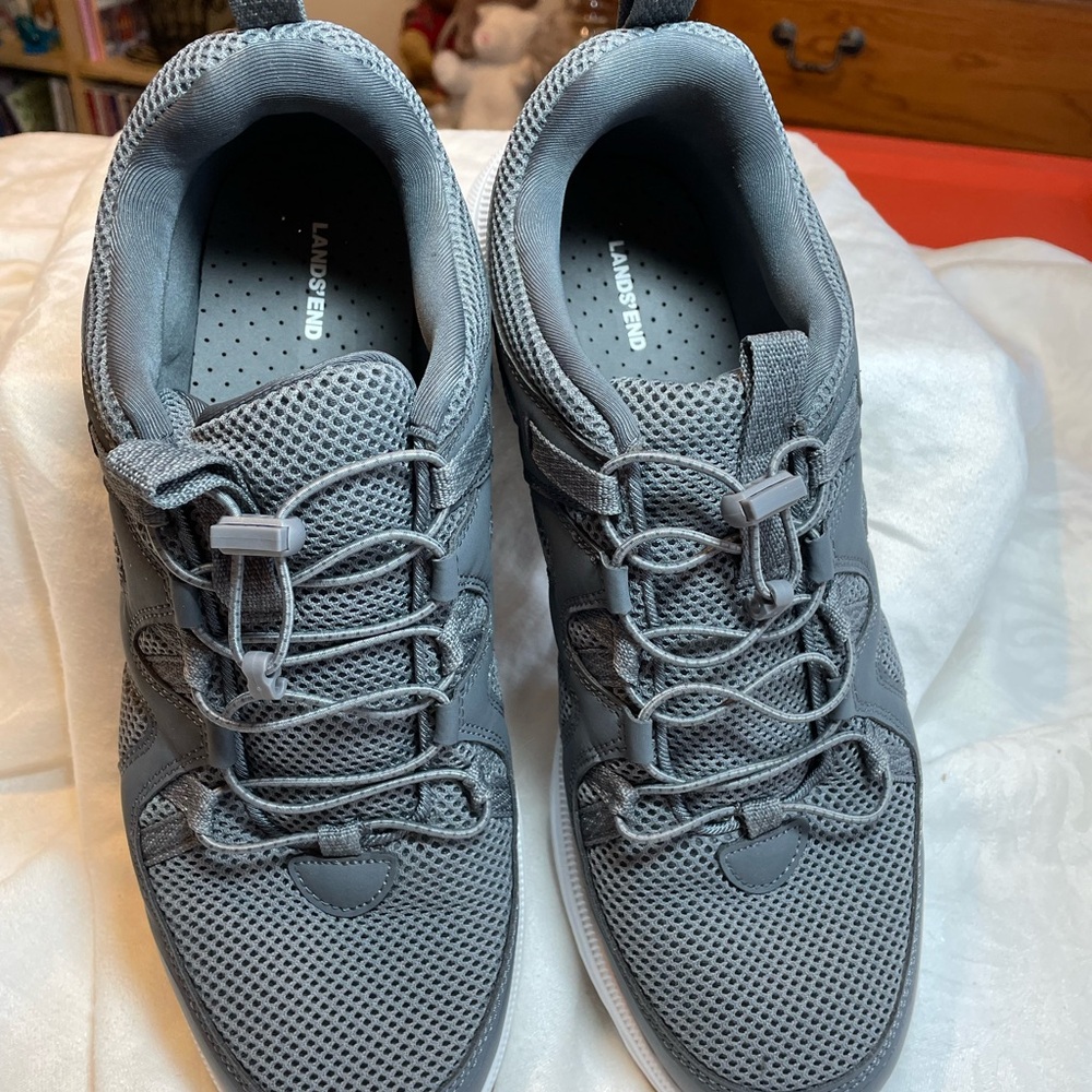 Sneaker style Men's Water Shoes - Picture 2 of 5